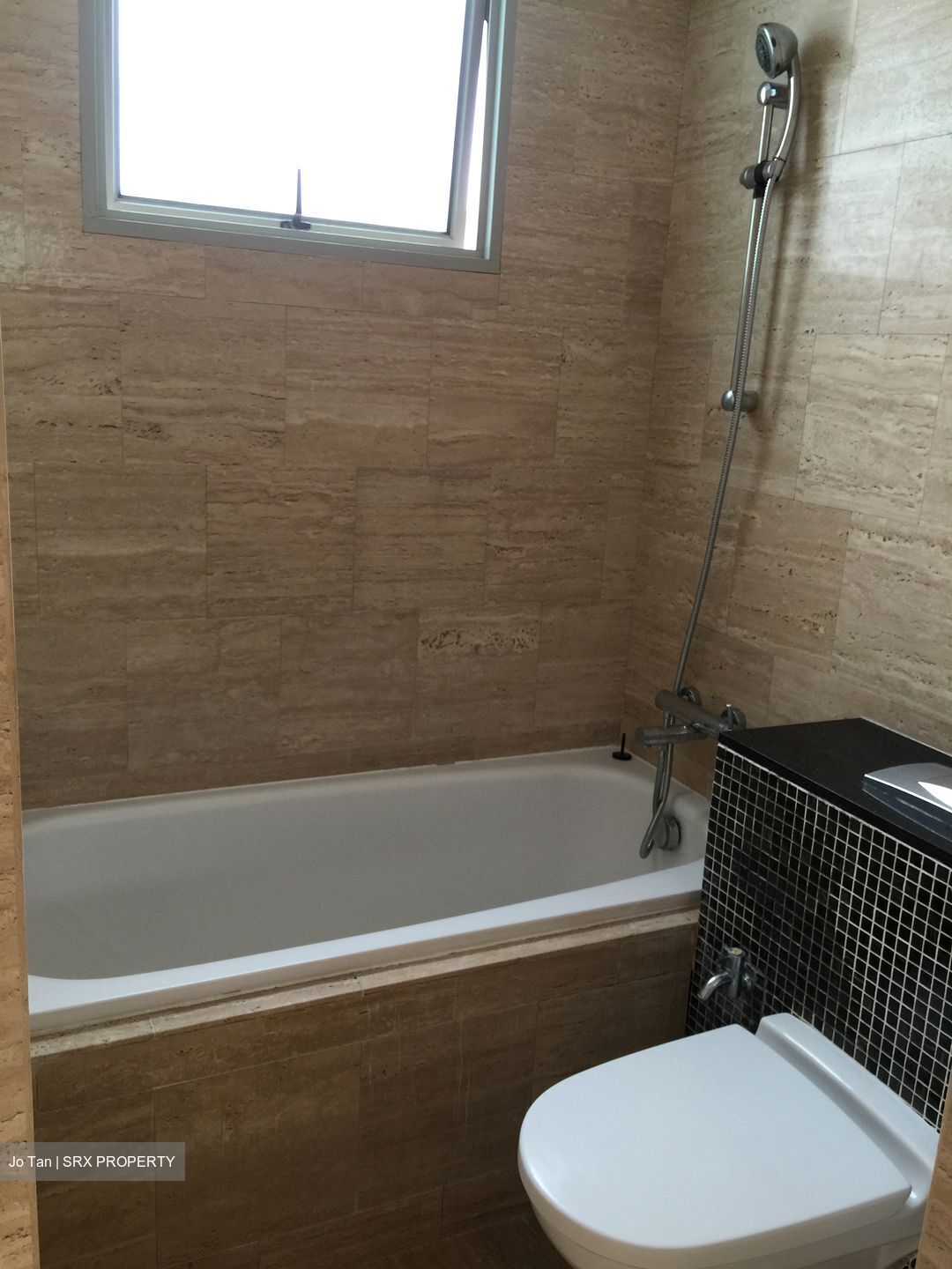 Emily Residence (D9), Apartment #630749081